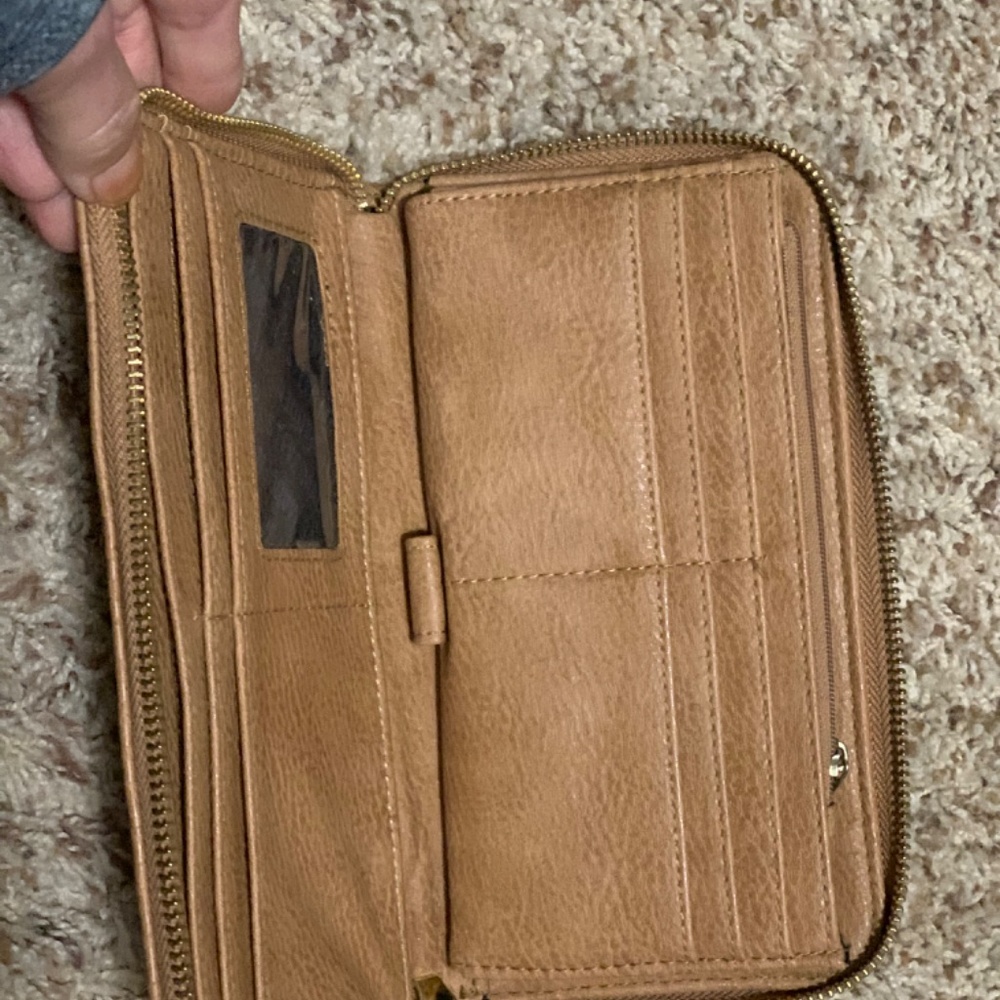 Wallet - Picture 2 of 2